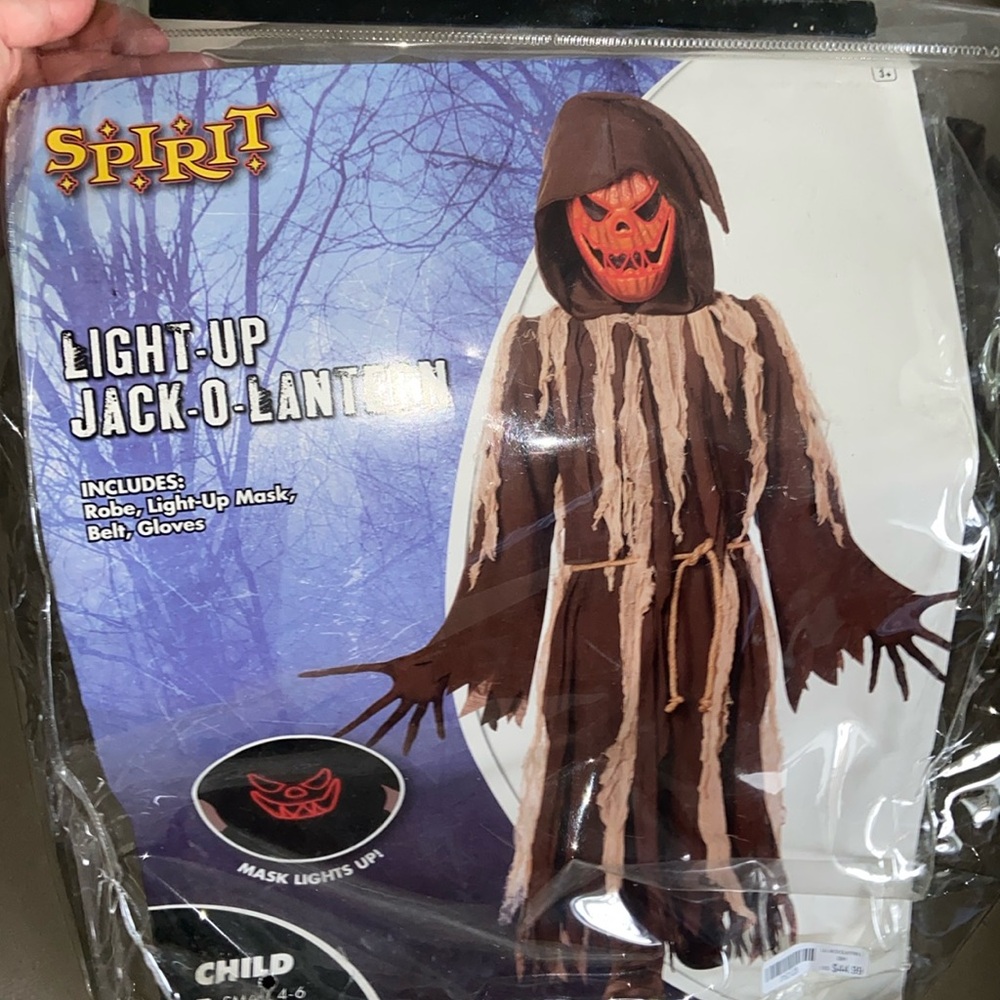 Halloween costume kids - jack o lantern
